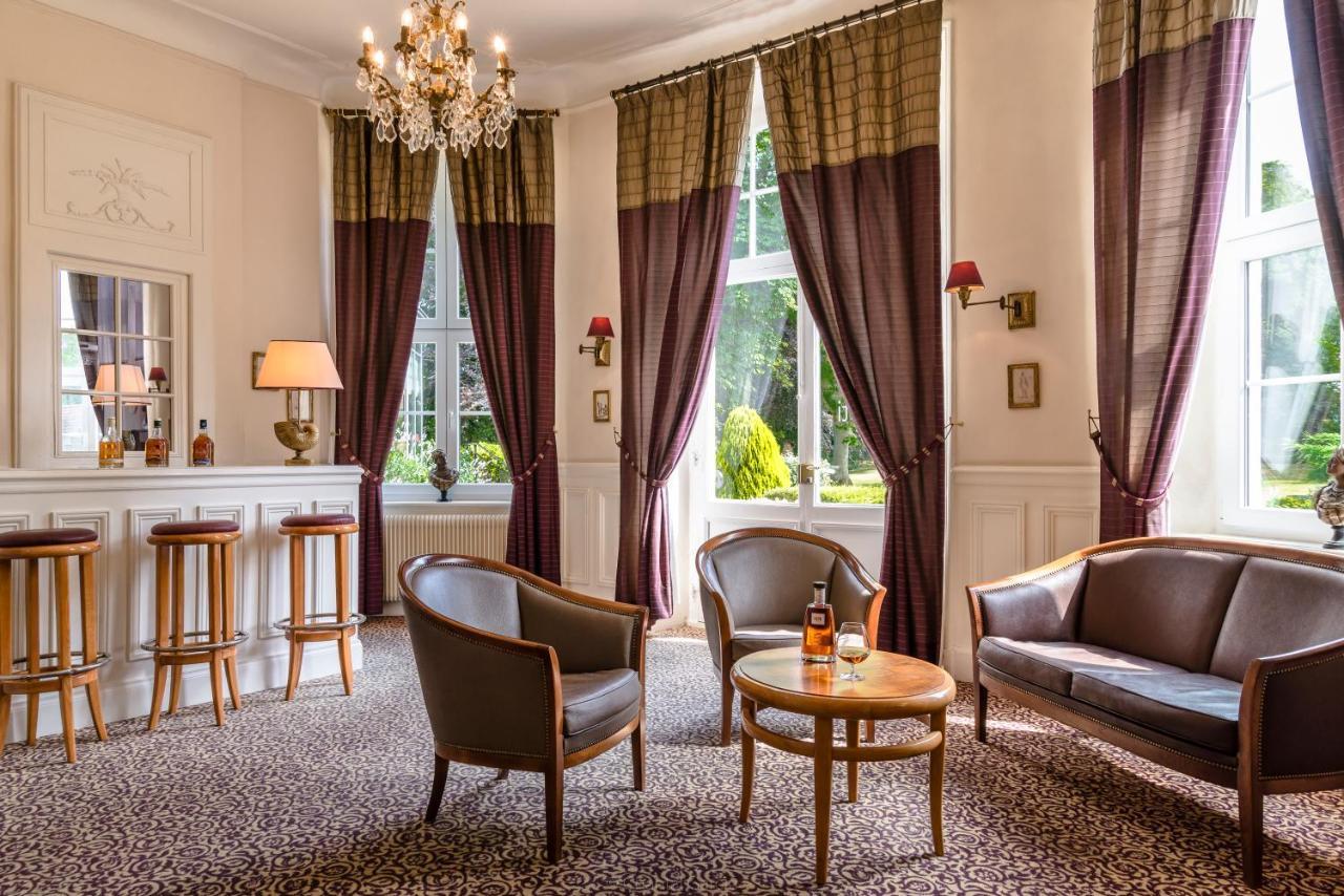 Hotel Chateau Clery Hesdin-lʼAbbé Exteriör bild