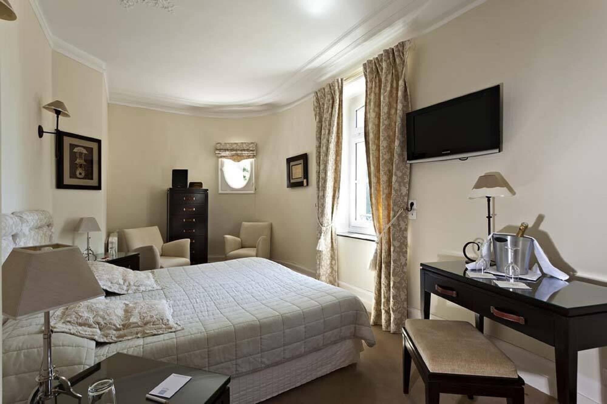Hotel Chateau Clery Hesdin-lʼAbbé Exteriör bild