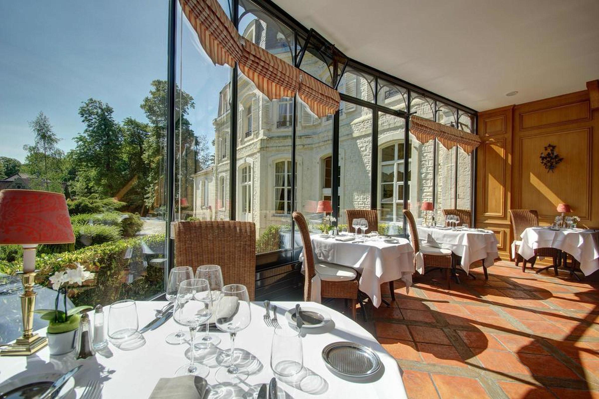 Hotel Chateau Clery Hesdin-lʼAbbé Exteriör bild